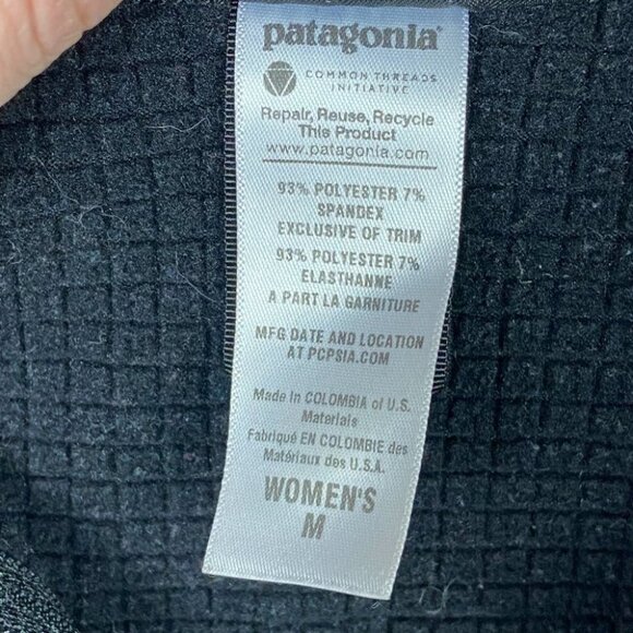 Patagonia Black Fleece Quarter Zip Pullover Sweater Size Medium Base Layer Top M - Picture 6 of 10